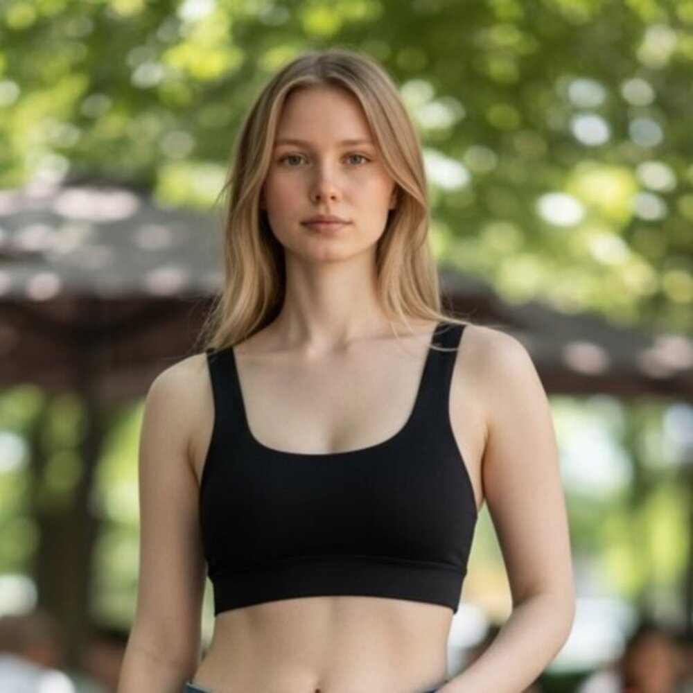 Buff Bunny Sports Bra Women’s Sz X-small Wide Straps Black V-cross back